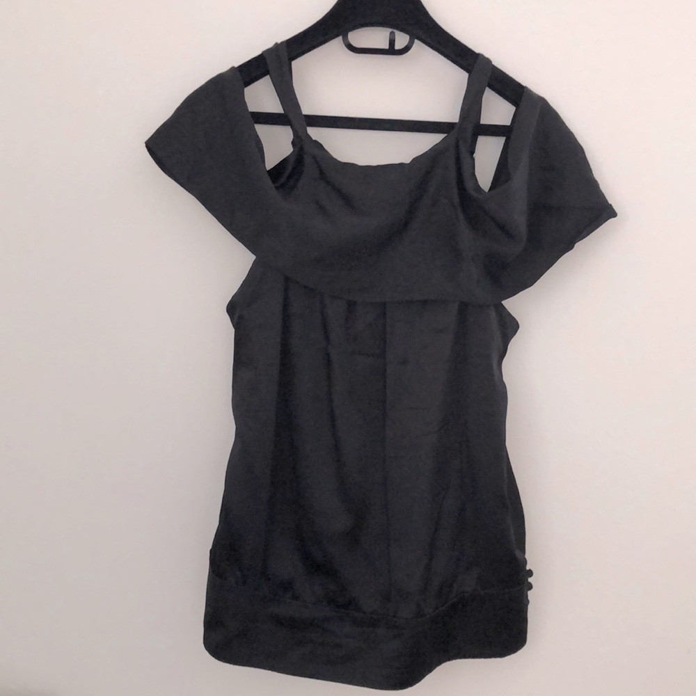 BCBG Maxazria size Medium, Black, 100% silk top. This top is gorgeous!
